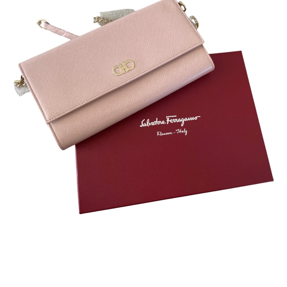 NEW salvatore ferragamo crossbody pink bag